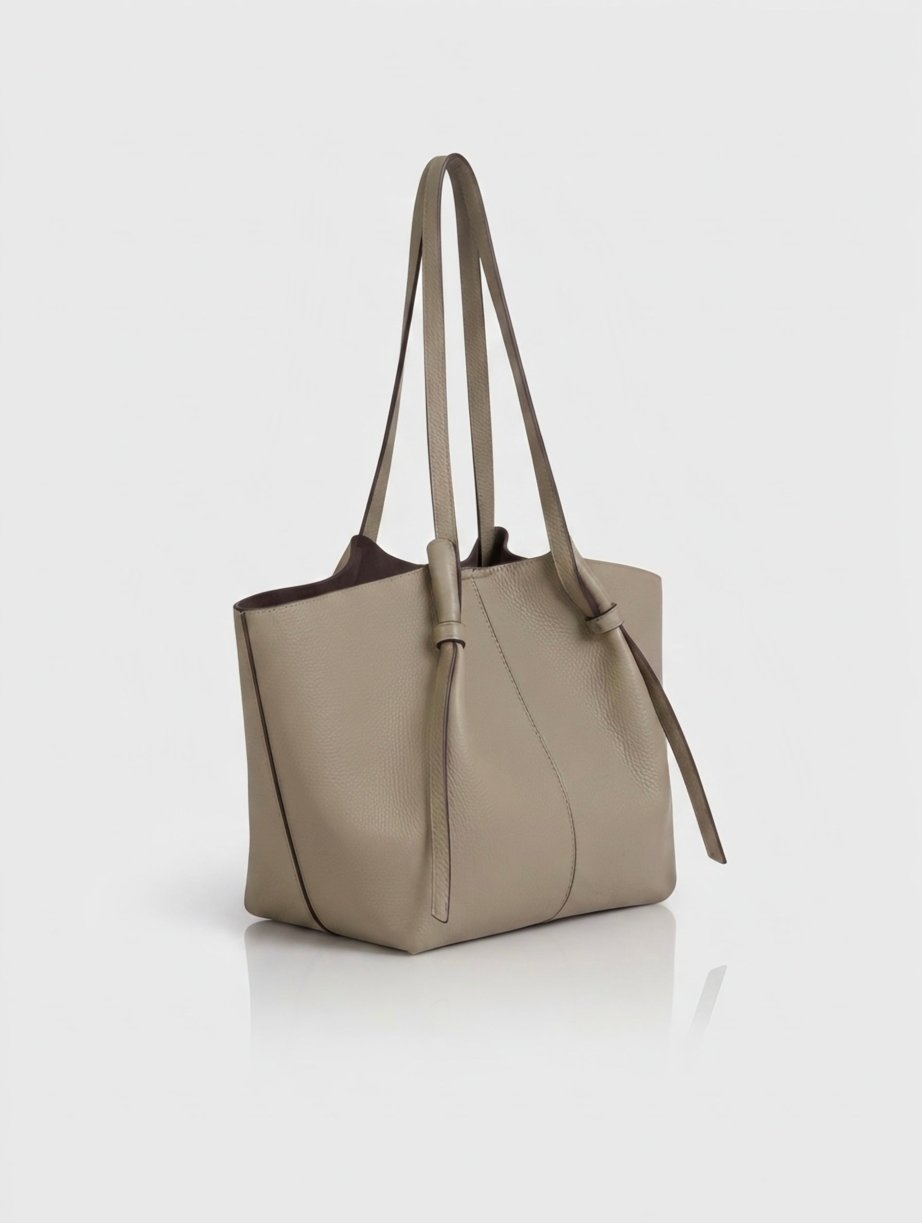 The tote bag